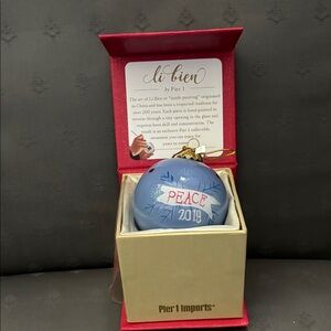 Pier One Peace 2019   li Bien Ornament